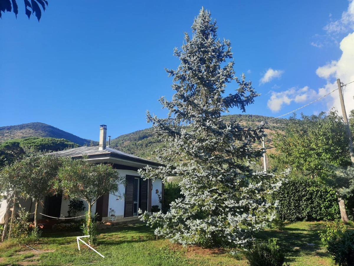 Casetta In Collina Sezze Luaran gambar